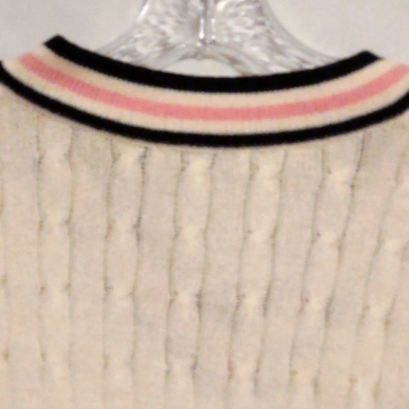 St John Marie Gray Sweater Cable Cream V Neck  Petite VTG Authentic - Picture 4 of 8